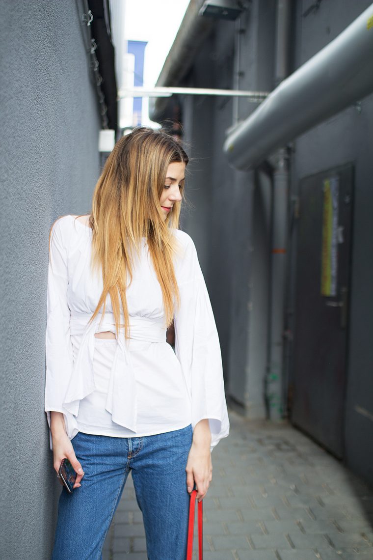 White cut-out blouse off-shoulder