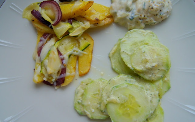 Delicious: Oven-potatoes + tzaziki